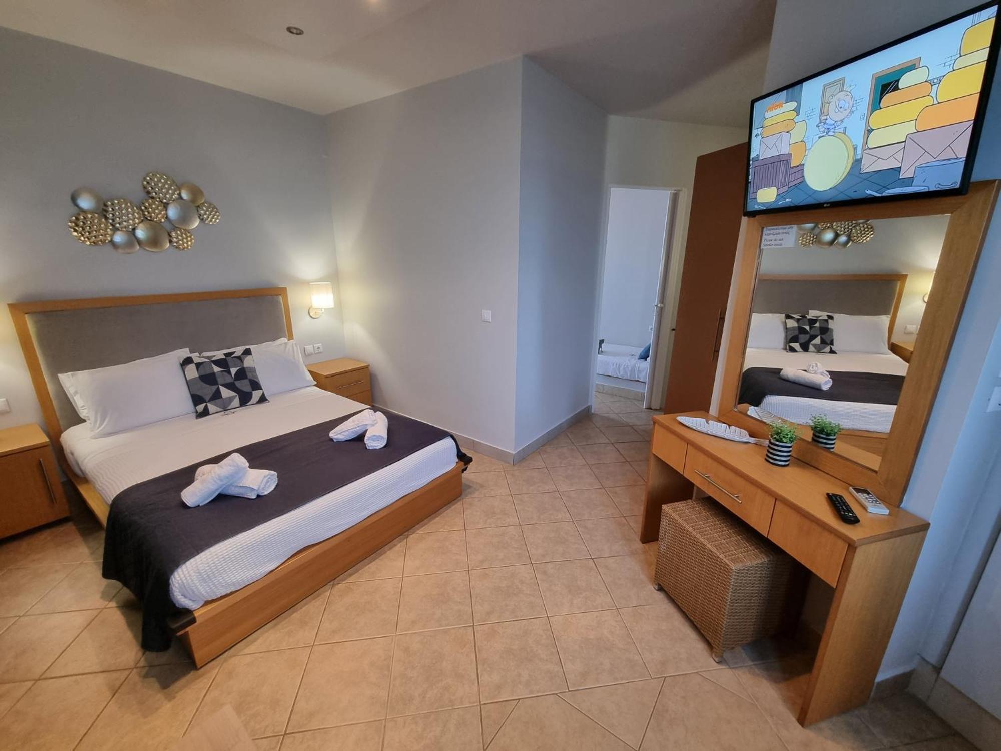 Greenhill Holiday Suites Sarti Esterno foto