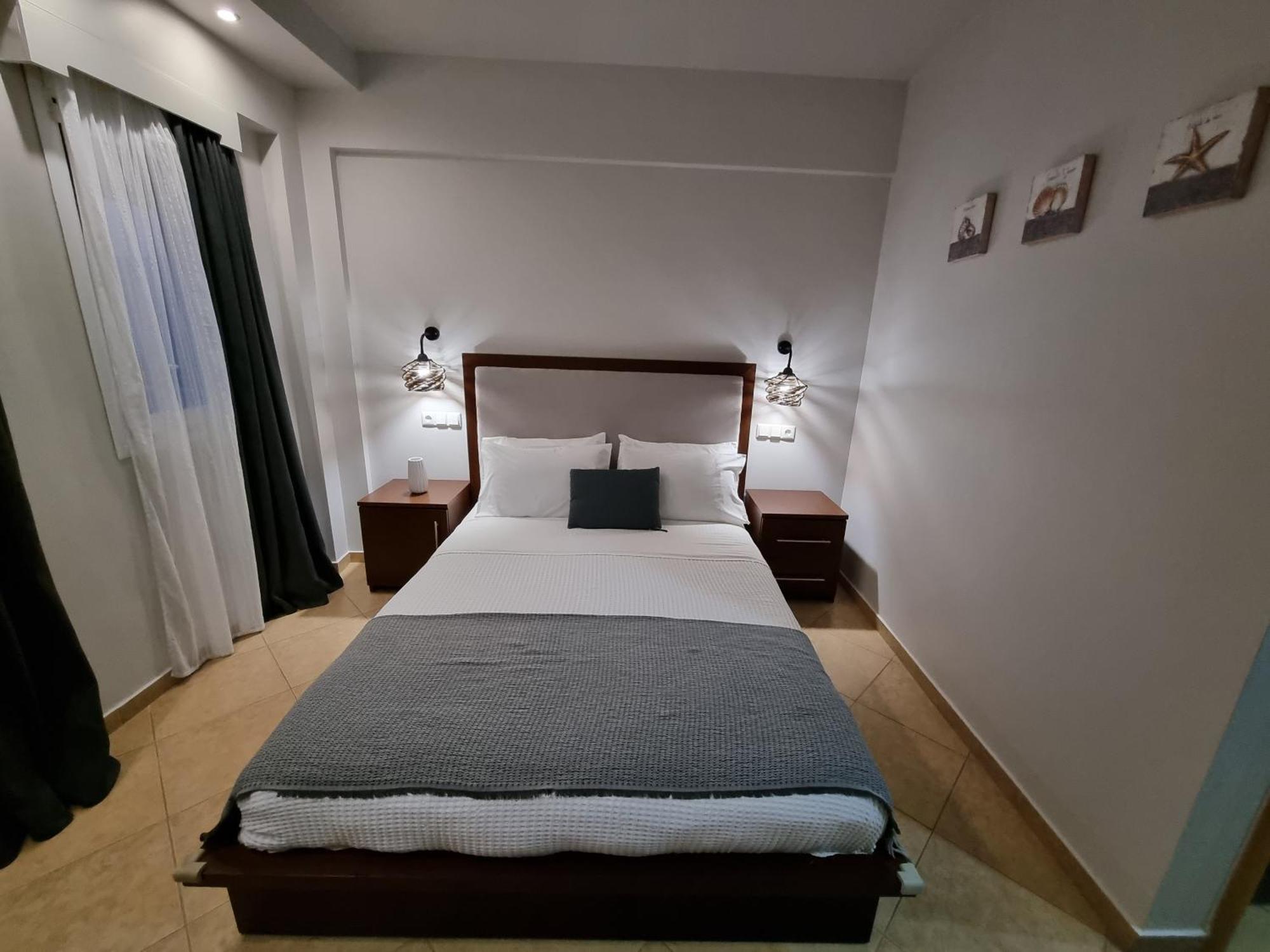 Greenhill Holiday Suites Sarti Esterno foto