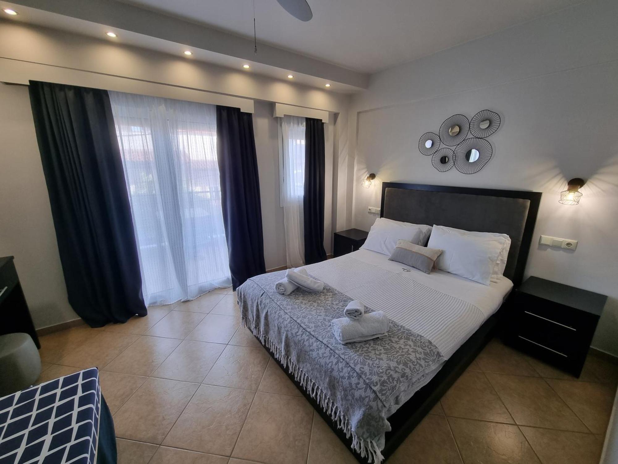 Greenhill Holiday Suites Sarti Esterno foto